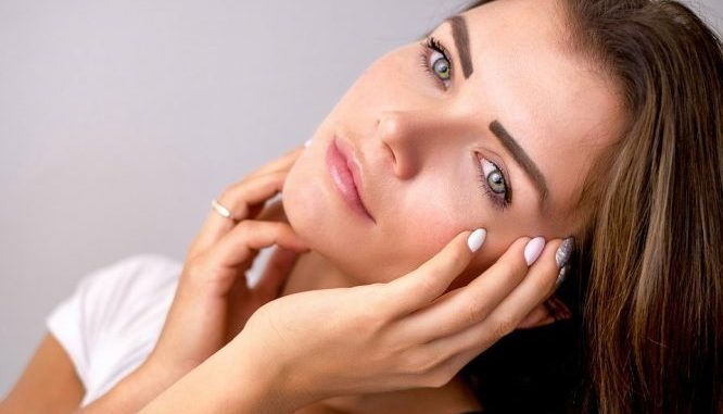girl-2771001_960_720