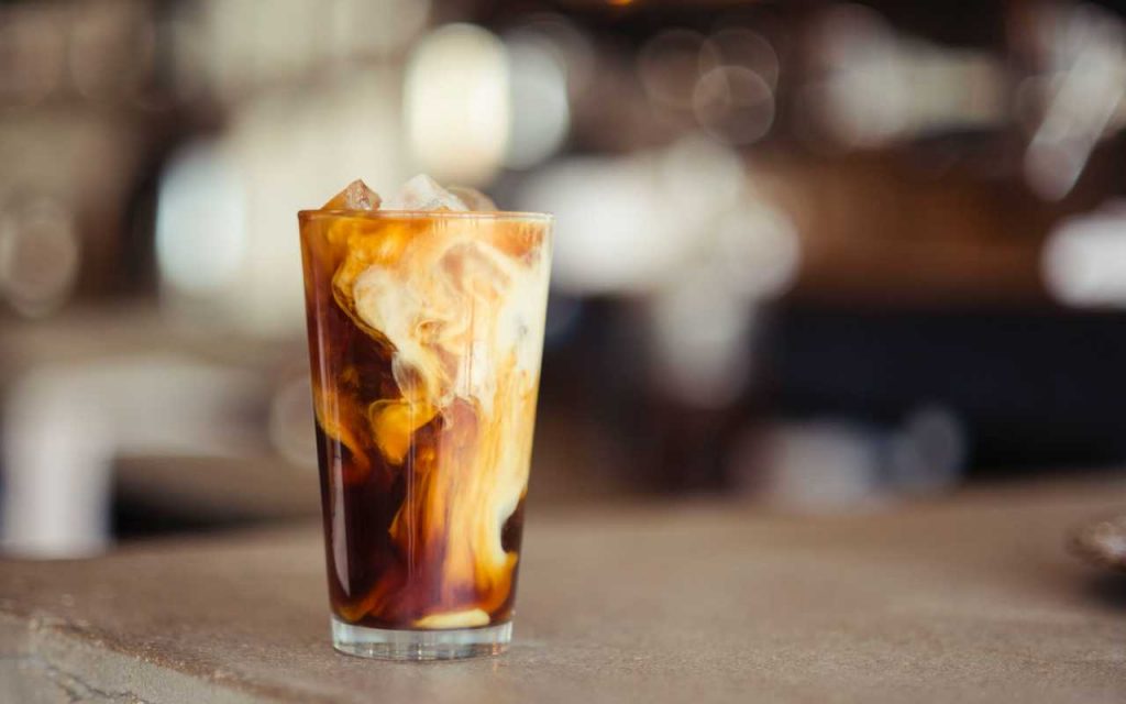 priprema kafe sa ledom